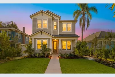 2152 Burlington Avenue N, Saint Petersburg, FL 33713 - Photo 1