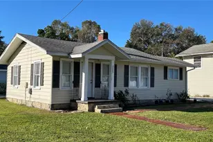 3503 7th Ave W, Bradenton, FL 34205 - Photo 1