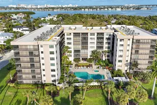 1001 Benjamin Franklin Dr, Sarasota, FL 34236 - Photo 1