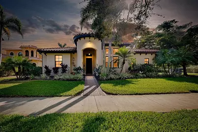 641 W Venice Avenue, Venice, FL 34285 - Photo 1