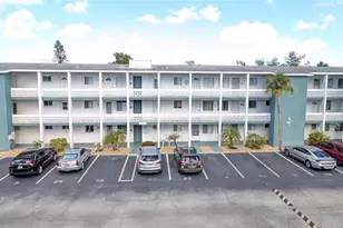 1863 Restful Dr, Bradenton, FL 34207 - Photo 1