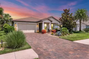 895 Seascape Pl, Sarasota, FL 34240 - Photo 1