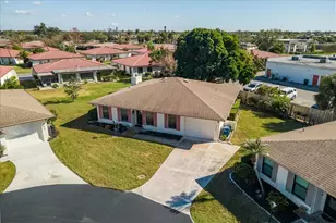 771 Vivienda S Ct, Venice, FL 34293 - Photo 1