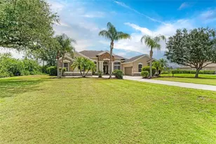 8103 Snowy Egret Pl, Bradenton, FL 34202 - Photo 1