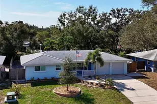 2426 Tangerine Dr, Sarasota, FL 34239 - Photo 1