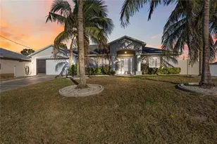 925 NE 4th Ave, Cape Coral, FL 33909 - Photo 1