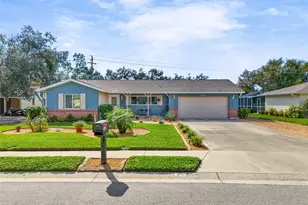 5852 Whistlewood Cir, Sarasota, FL 34232 - Photo 1