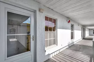 6304 Pointe West Blvd, Bradenton, FL 34209 - Photo 1