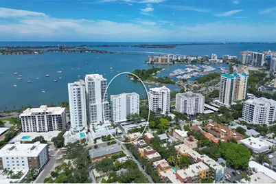 555 S Gulfstream Avenue #804, Sarasota, FL 34236 - Photo 1
