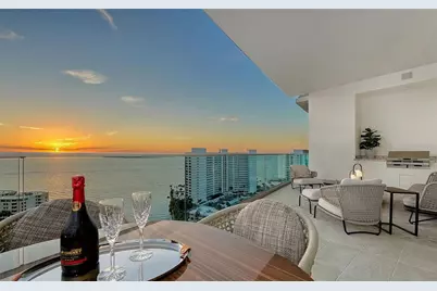 401 Quay Commons #1501, Sarasota, FL 34236 - Photo 1