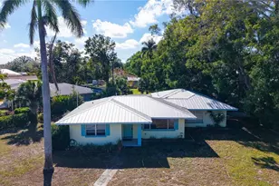 640 Park Dr, Bradenton, FL 34209 - Photo 1