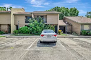 975 Sunridge Dr, Sarasota, FL 34234 - Photo 1