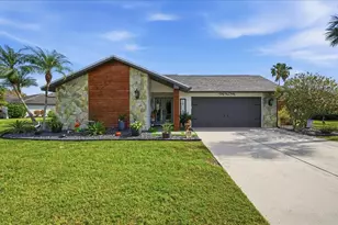 6530 Waterford Circle, Sarasota, FL 34238 - Photo 1