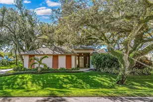 4502 Friar Tuck Ln, Sarasota, FL 34232 - Photo 1