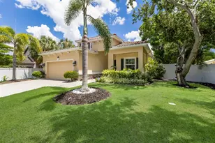 1856 Hyde Park St, Sarasota, FL 34239 - Photo 1