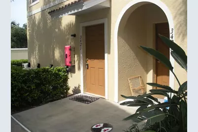 3421 Parkridge Circle #19-201, Sarasota, FL 34243 - Photo 1