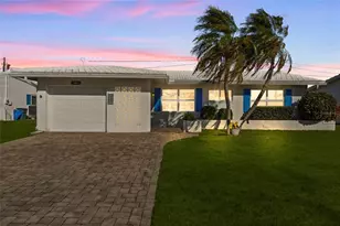 9785 Mainlands Blvd W, Pinellas Park, FL 33782 - Photo 1