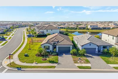 5107 Coral Reef Way, Bradenton, FL 34211 - Photo 1