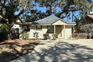 3111 Elmer St, Sarasota, FL 34231 - Photo 1