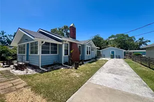 914 17th St W, Bradenton, FL 34205 - Photo 1
