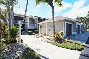 9601 Castle Point Dr, Sarasota, FL 34238 - Photo 1