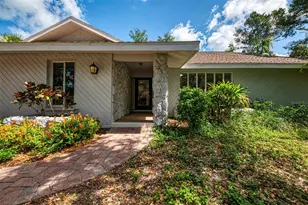 1224 S View Dr, Sarasota, FL 34242 - Photo 1