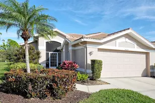 9429 Forest Hills Cir, Sarasota, FL 34238 - Photo 1