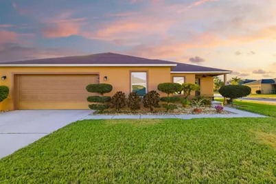6406 2nd Street E, Bradenton, FL 34203 - Photo 1