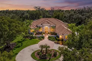 2799 Dick Wilson Dr, Sarasota, FL 34240 - Photo 1