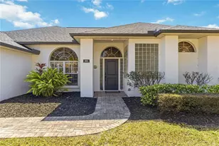4822 Hamlets Grv Dr, Sarasota, FL 34235 - Photo 1