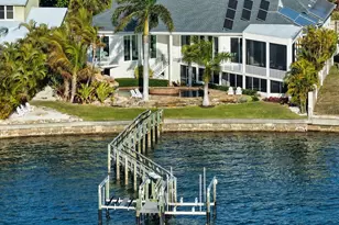 324 Bayshore Dr, Osprey, FL 34229 - Photo 1