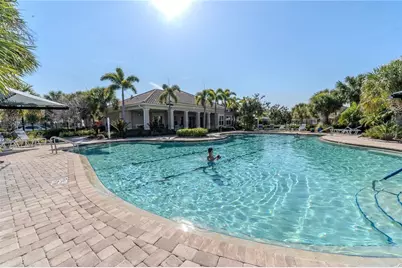 3207 Oriole Drive #104, Sarasota, FL 34243 - Photo 1