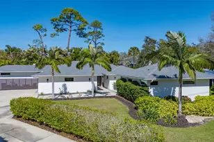 1717 Field Rd, Sarasota, FL 34231 - Photo 1