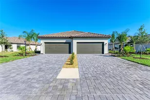 15507 Sunny Day Dr, Bradenton, FL 34211 - Photo 1