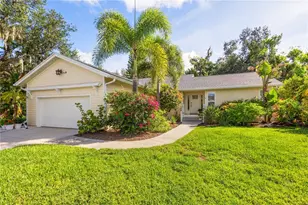 4471 Trails Dr, Sarasota, FL 34232 - Photo 1