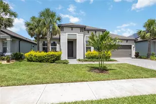 918 Fern Leaf Run, Bradenton, FL 34212 - Photo 1