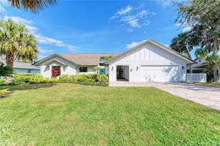 6107 45th St W, Bradenton, FL 34210 - Photo 1