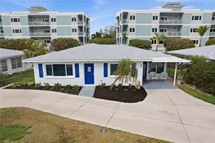17 Pearl St, Englewood, FL 34223 - Photo 1