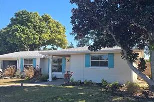 3150 Regatta Cir, Sarasota, FL 34231 - Photo 1