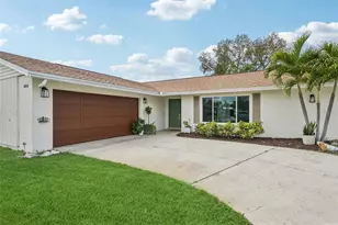 808 60th St NW, Bradenton, FL 34209 - Photo 1