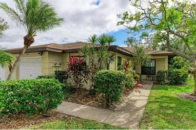 3316 Vivienda Boulevard, Bradenton, FL 34207 - Photo 1