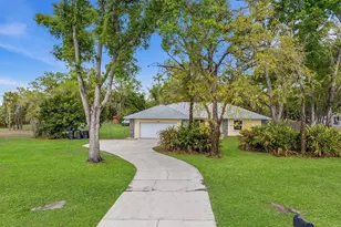 1201 154th St NE, Bradenton, FL 34212 - Photo 1