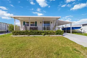 203 48th Ave Dr W, Bradenton, FL 34207 - Photo 1