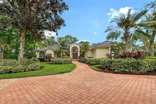 5023 Ashley Pkwy, Sarasota, FL 34241 - Photo 1