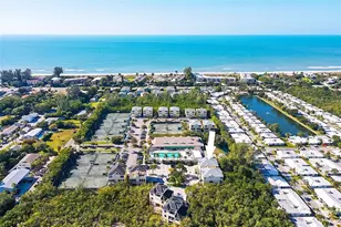 660 Cedars Ct, Longboat Key, FL 34228 - Photo 1