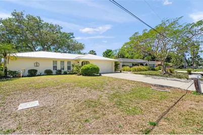 4662 Beacon Drive, Sarasota, FL 34232 - Photo 1