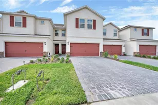 11532 Woodleaf Dr, Lakewood Ranch, FL 34211 - Photo 1