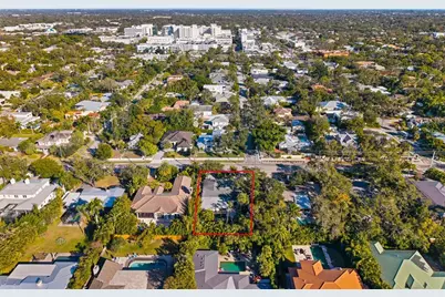 1740 S Orange Avenue, Sarasota, FL 34239 - Photo 1