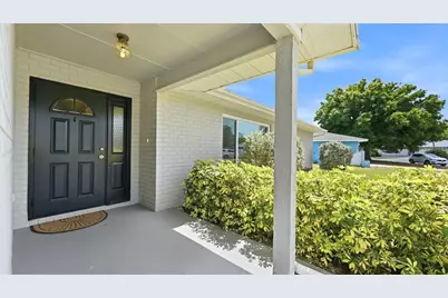 2205 71st Street W, Bradenton, FL 34209 - Photo 1
