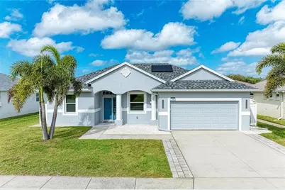 6422 2nd Street E, Bradenton, FL 34203 - Photo 1